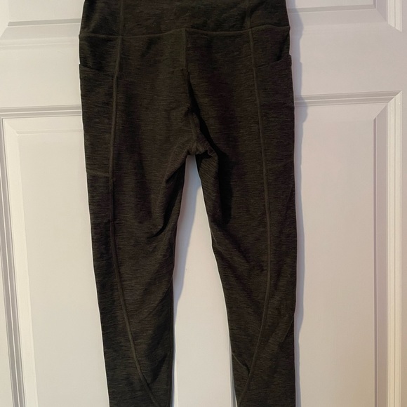 Victoria’s Secret Leggings- Size Small - Picture 2 of 3